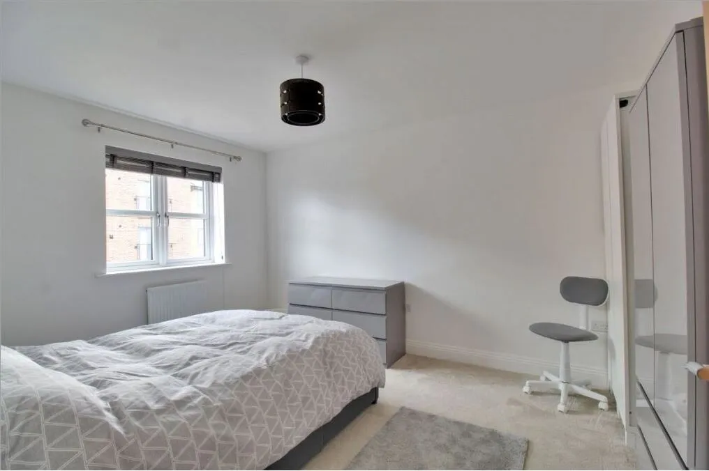 Carter Court, Hook, Hampshire, RG27 9GH, photo 5