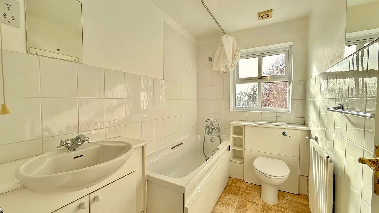 Vitre Gardens, Lymington, SO41, photo 14