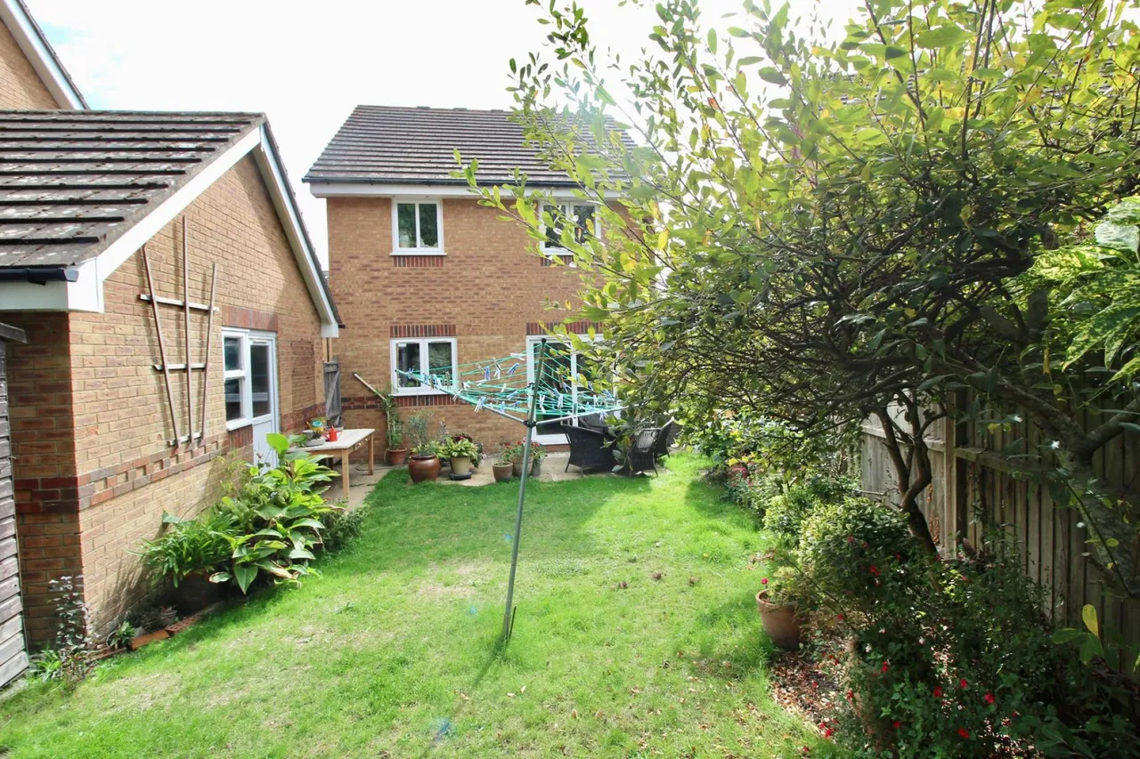 Vitre Gardens, Lymington, SO41, photo 15
