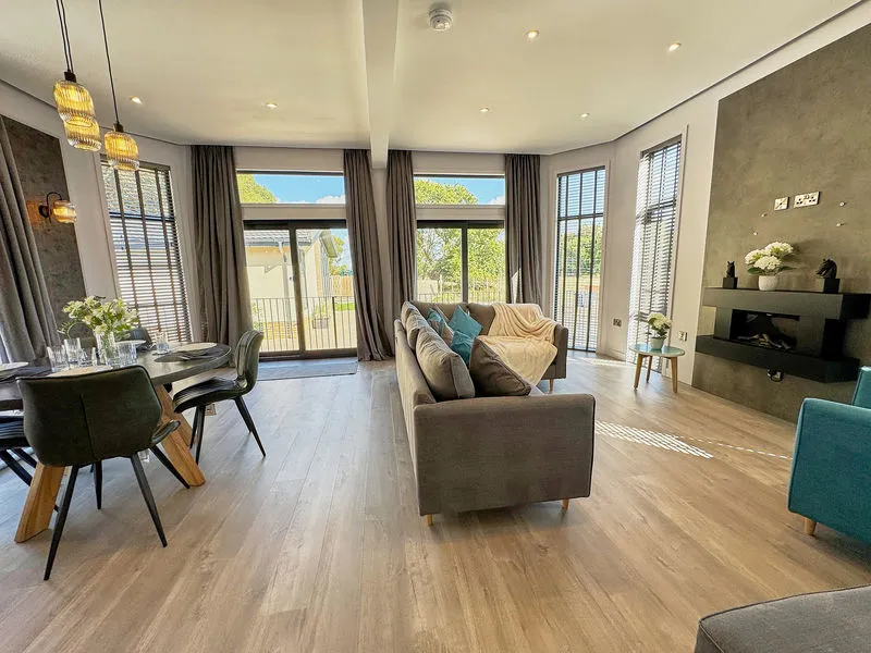 Weybridge Park Estate Weybridge Road, Addlestone KT15 2RF, photo 5