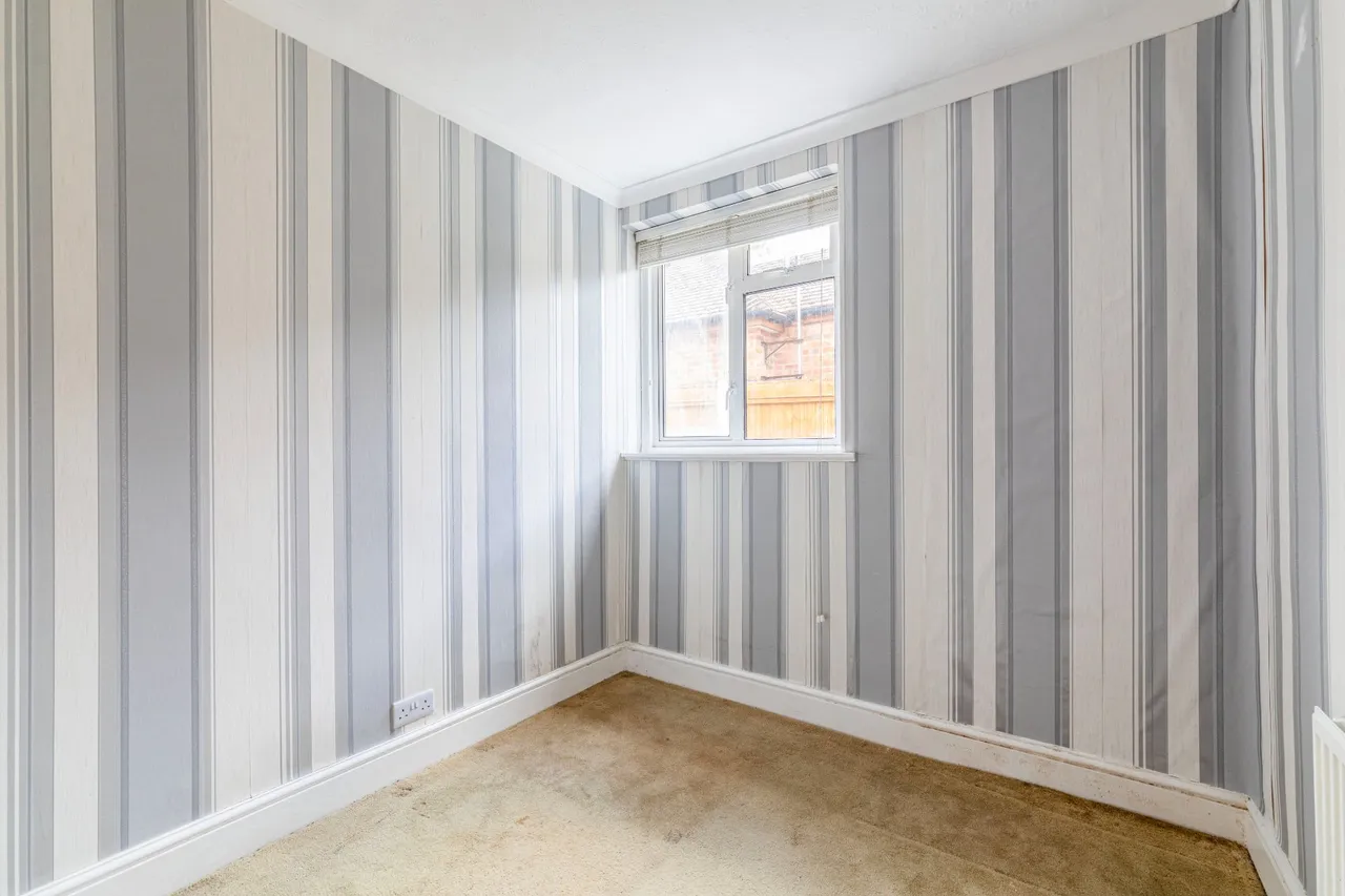 Floyds Lane, Woking, GU22, photo 6