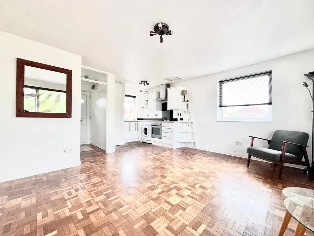 Kneller Road, Twickenham, TW2, photo 3