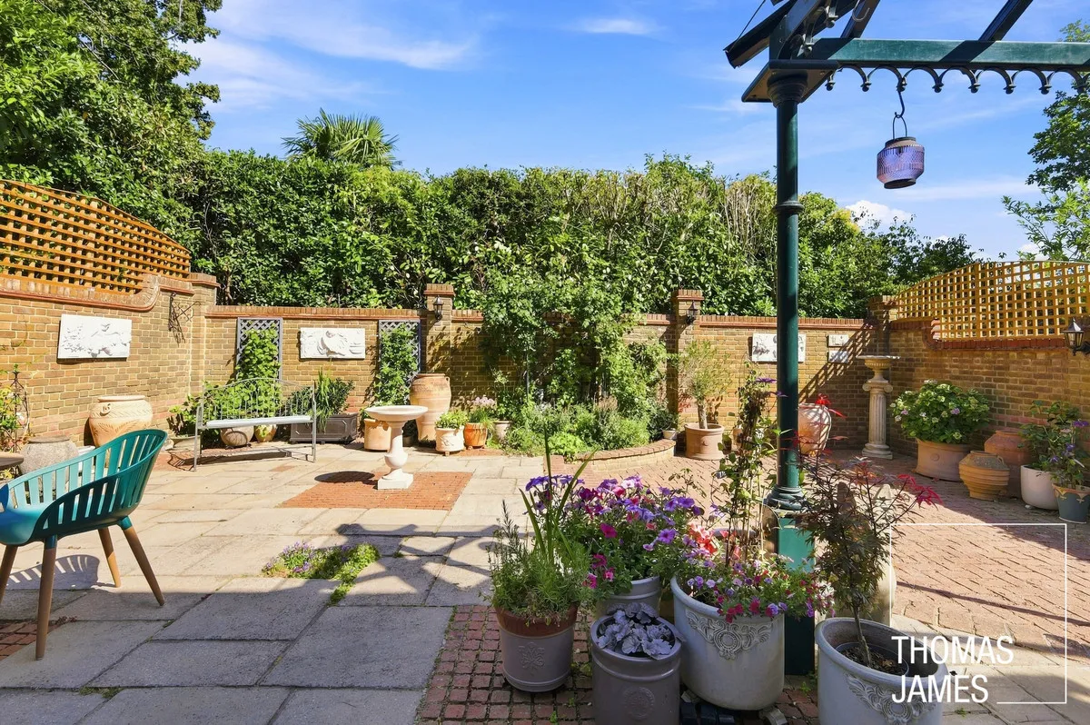 Postern Green, Enfield, EN2, photo 10