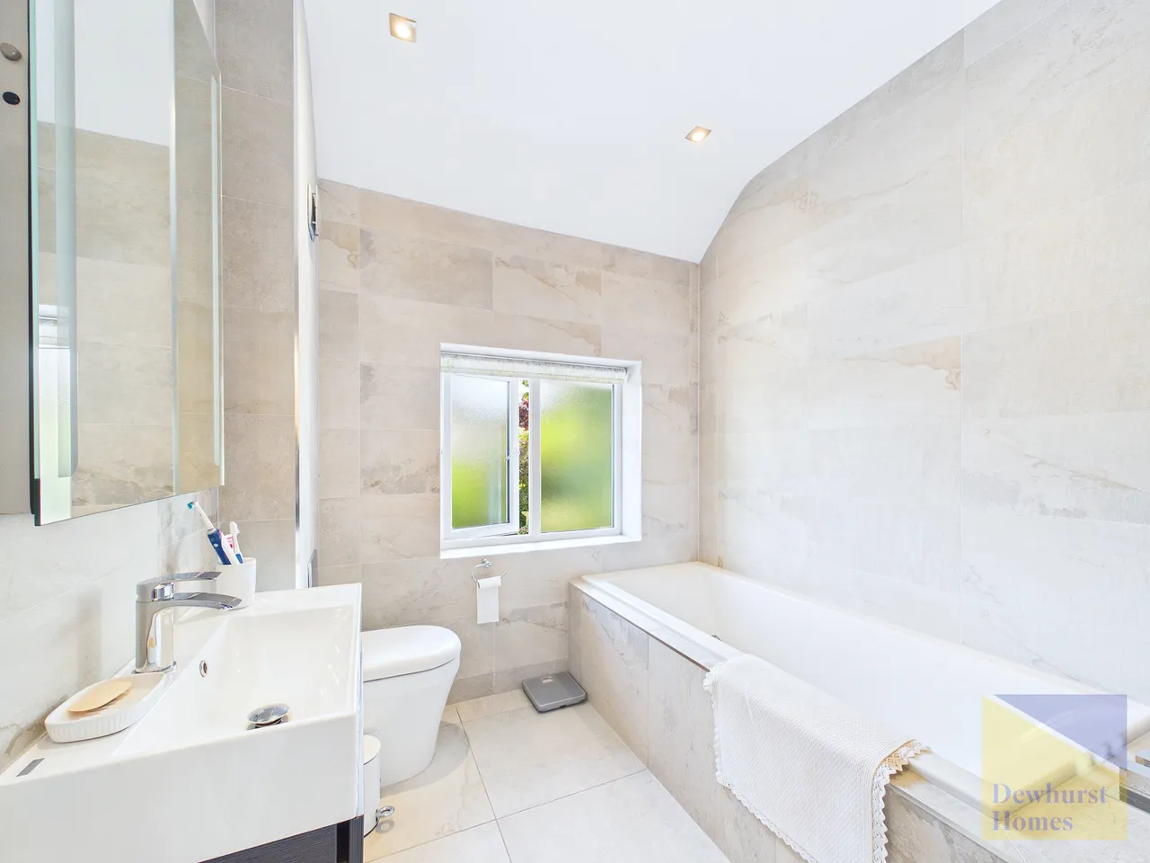 Dilworth Lane, Longridge, PR3, photo 19
