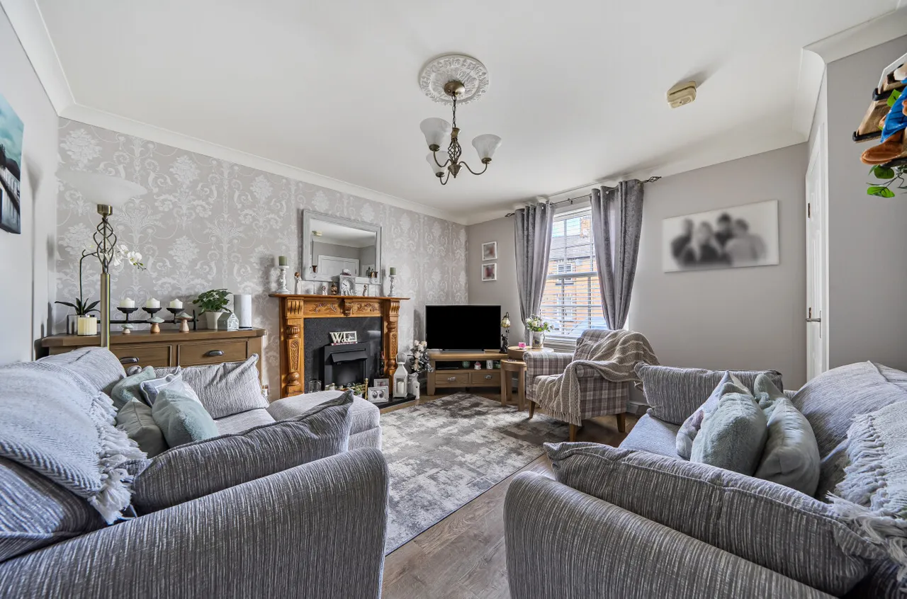 Brook Street, Llanidloes, photo 5
