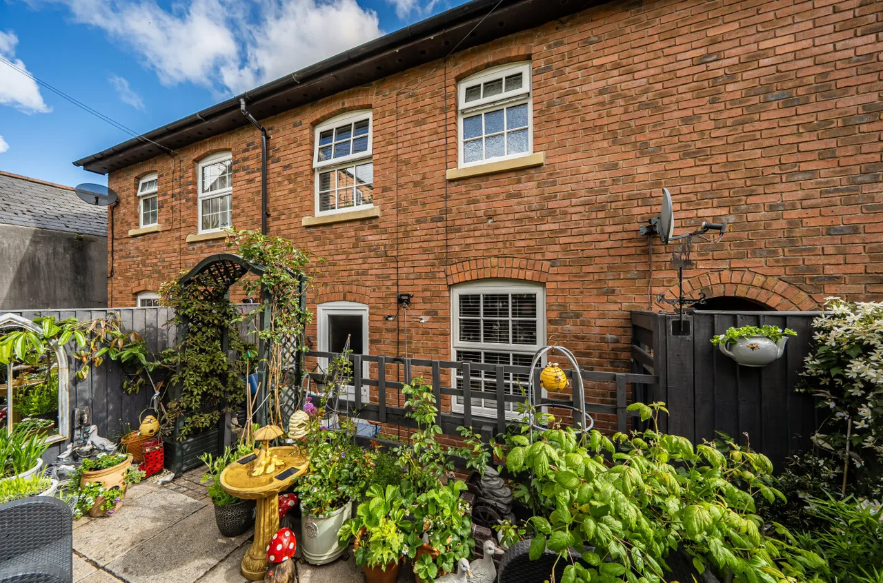 Brook Street, Llanidloes, photo 16
