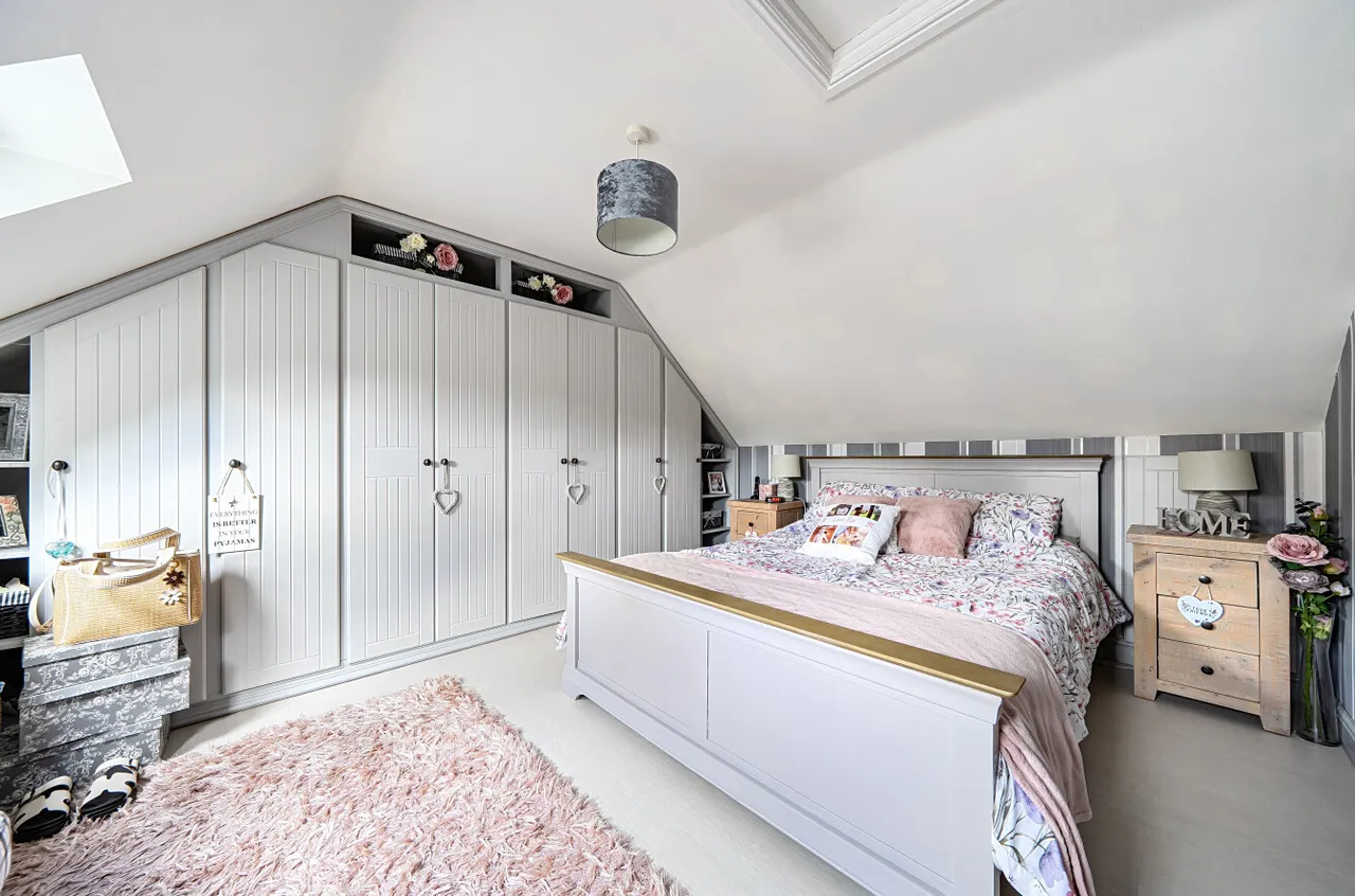 Brook Street, Llanidloes, photo 7