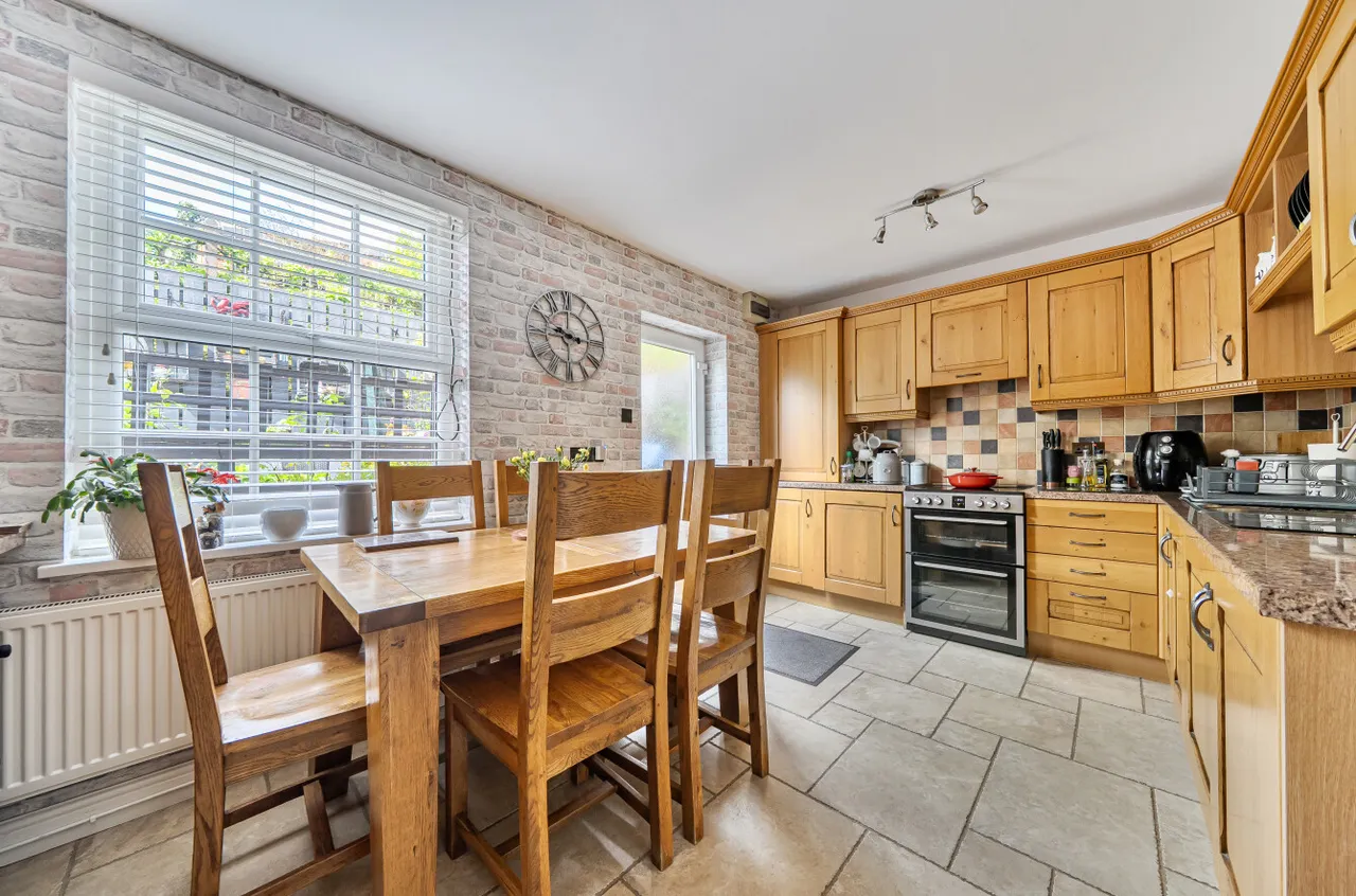 Brook Street, Llanidloes, photo 3