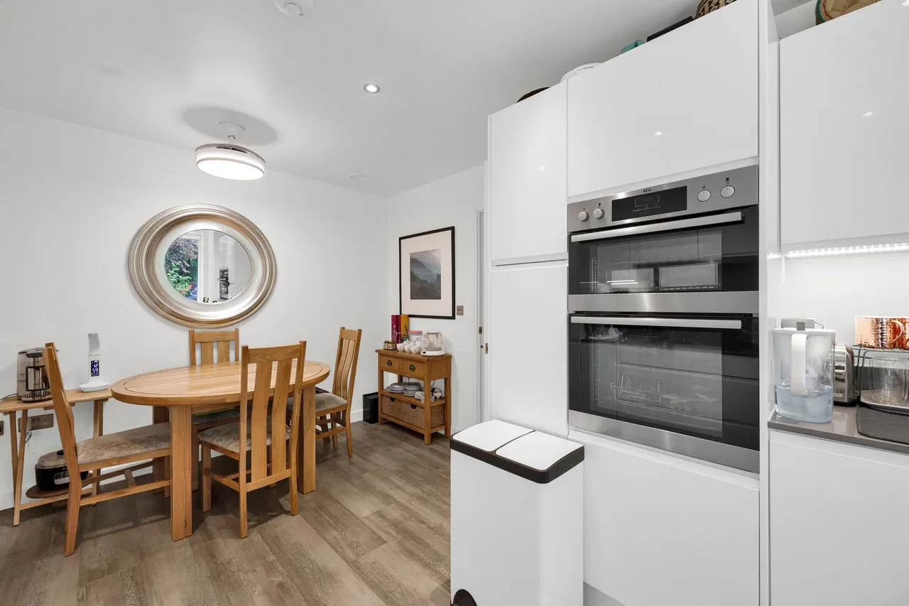 Reservoir Way, London, NW10, photo 5