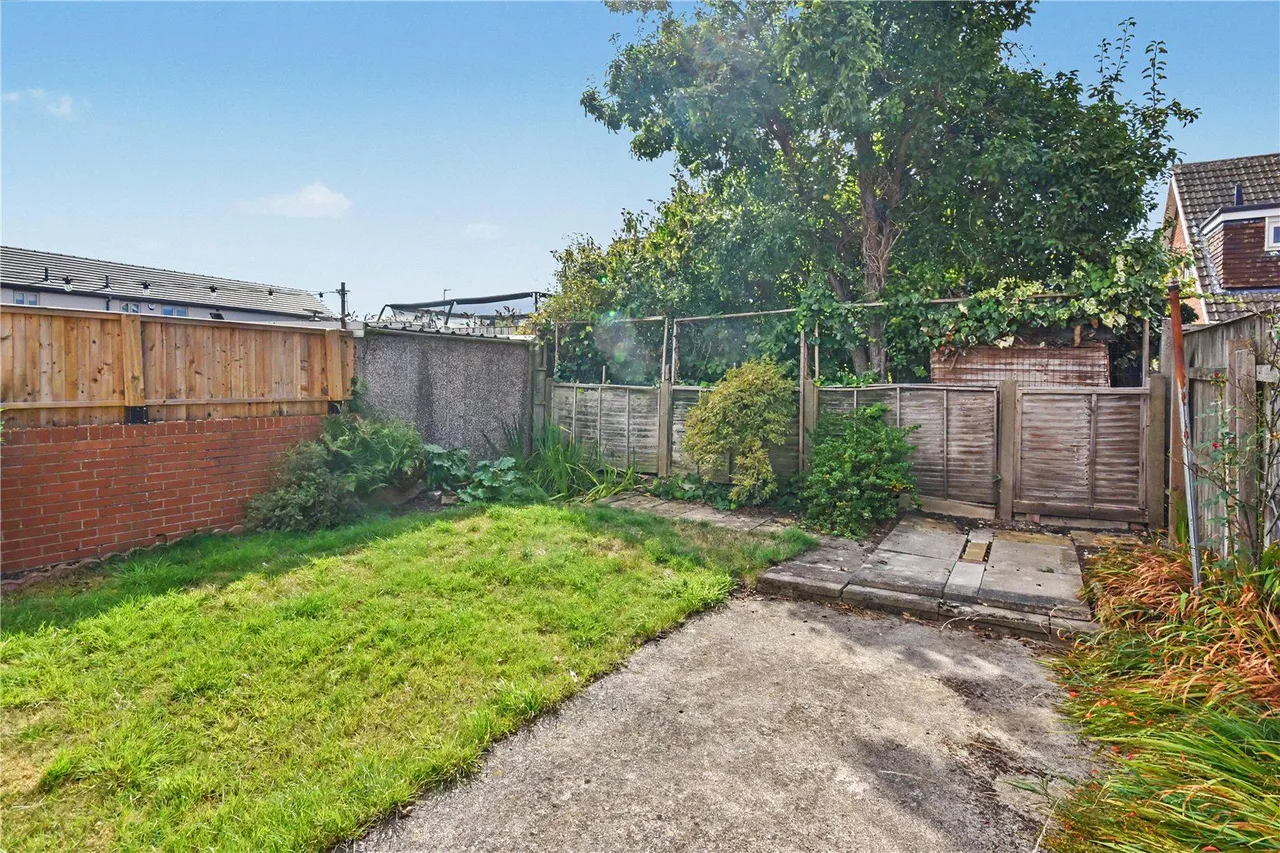 Harlech Way, Garforth, LS25, photo 17