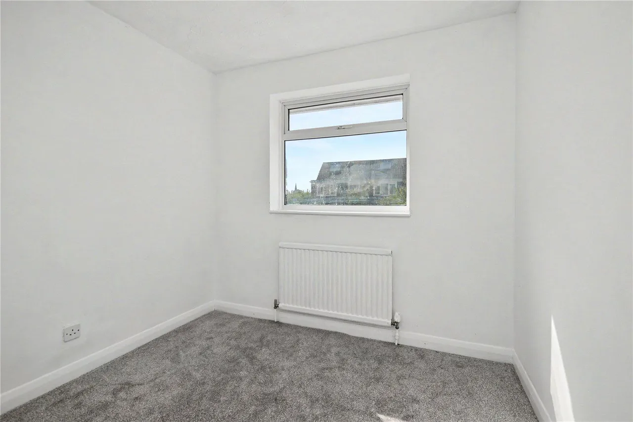 Harlech Way, Garforth, LS25, photo 12