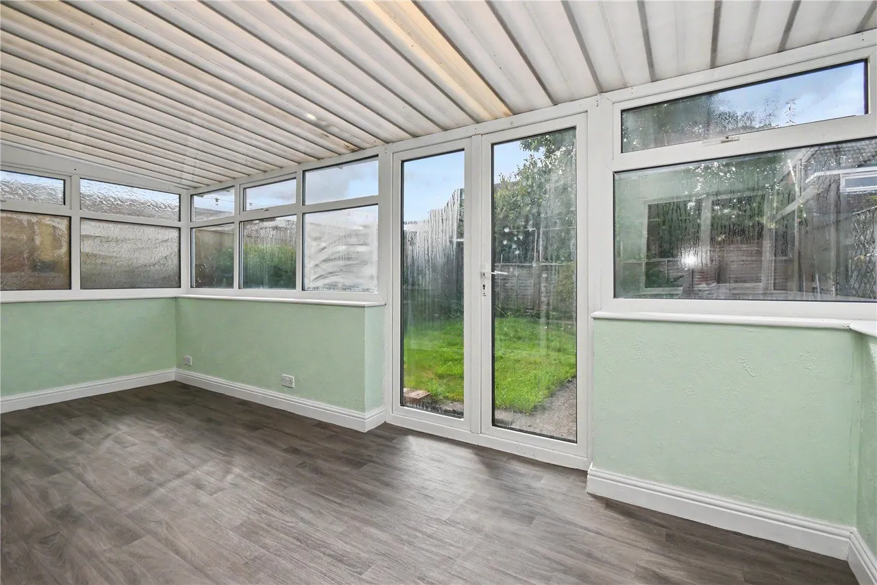 Harlech Way, Garforth, LS25, photo 11