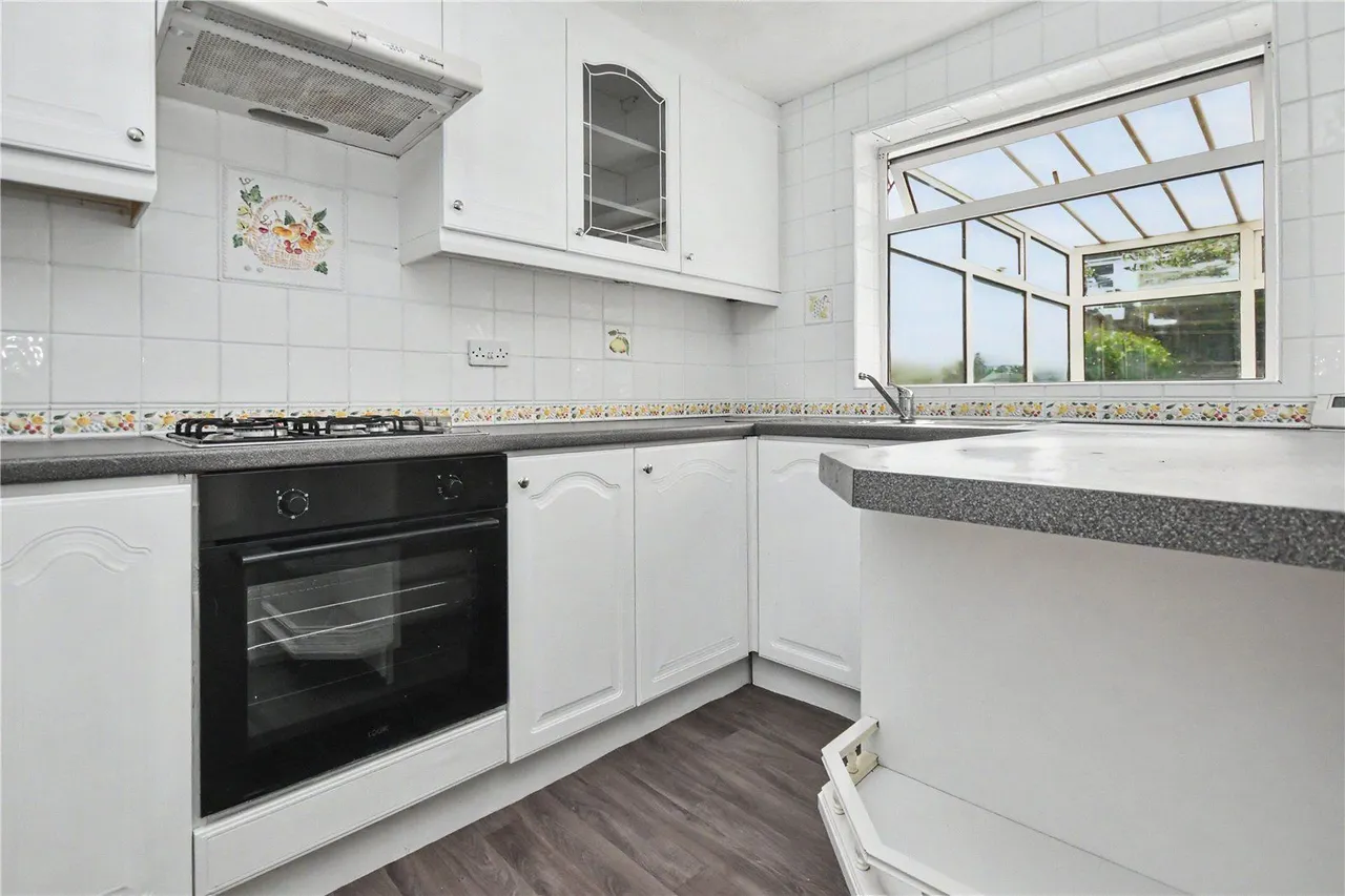 Harlech Way, Garforth, LS25, photo 3