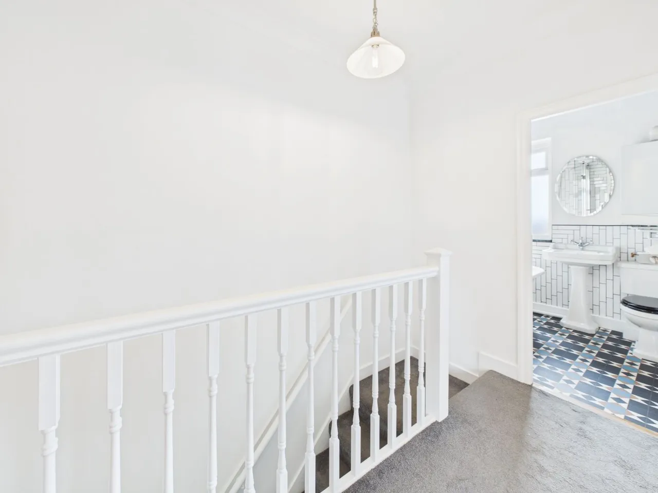 Victoria Road, Morley, LS27, photo 15