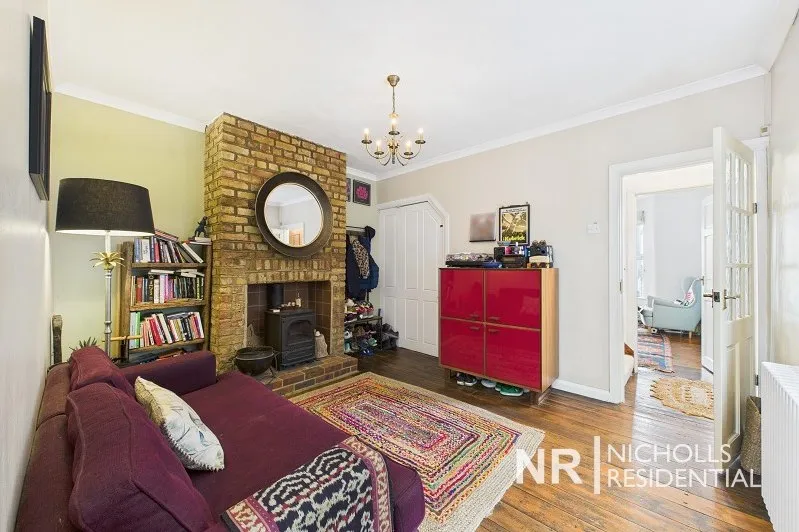 Clayton Road, Chessington, KT9, photo 6