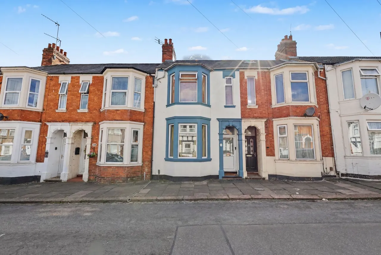 3 bed house for sale — Glasgow Street, Northampton