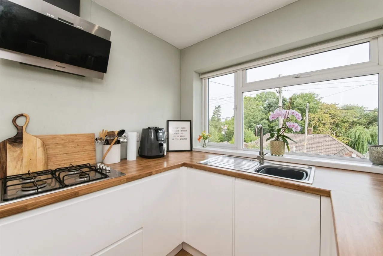 Branscombe Road, Tiverton, EX16, photo 3