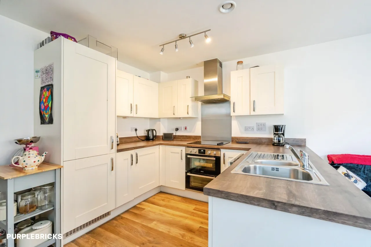 North Mead, Chichester, PO19, photo 6
