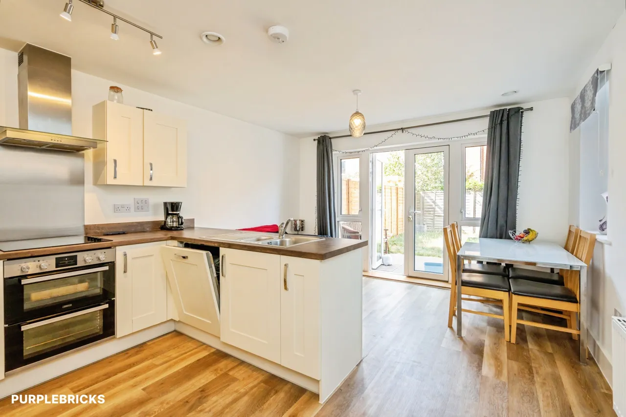 North Mead, Chichester, PO19, photo 7