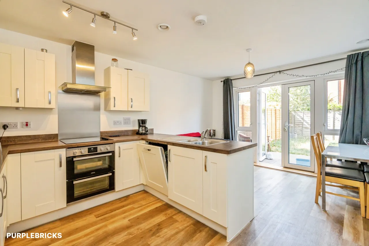 North Mead, Chichester, PO19, photo 9