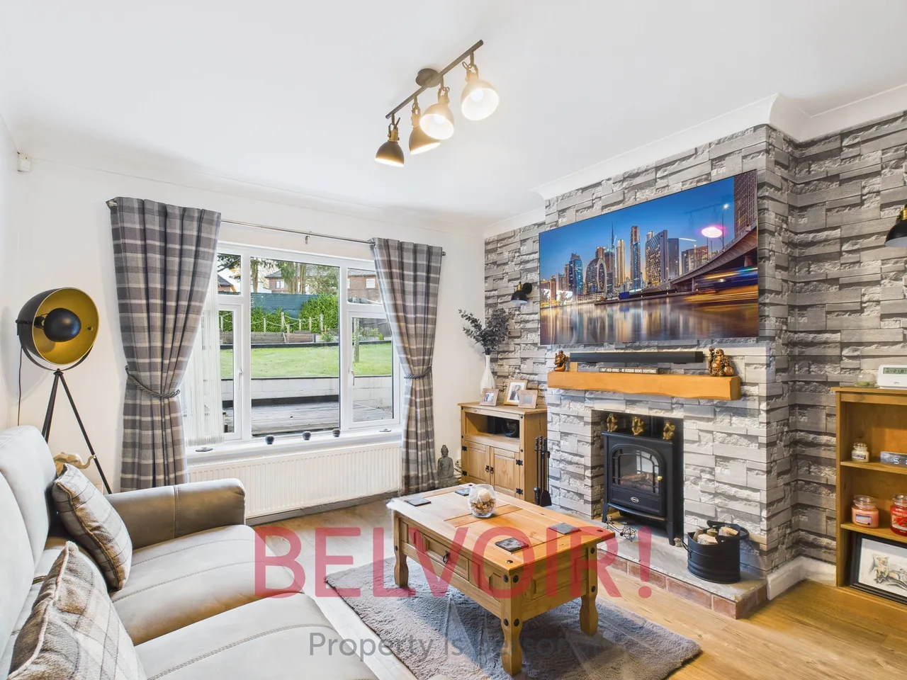 2 bed house for sale — Aylesbury Road, Stoke-on-Trent, ST2