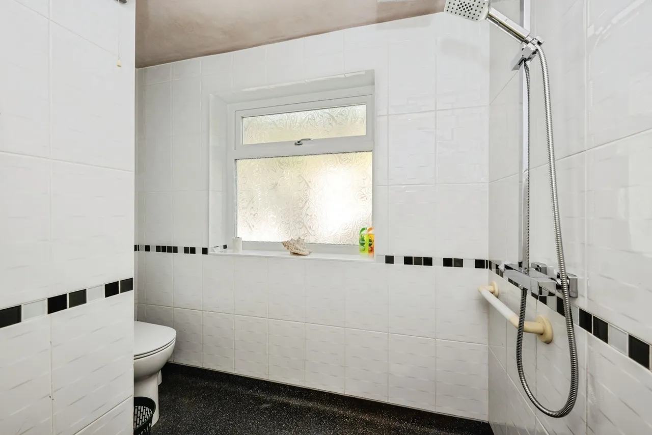 Clydach Road, Morriston, SA6, photo 12