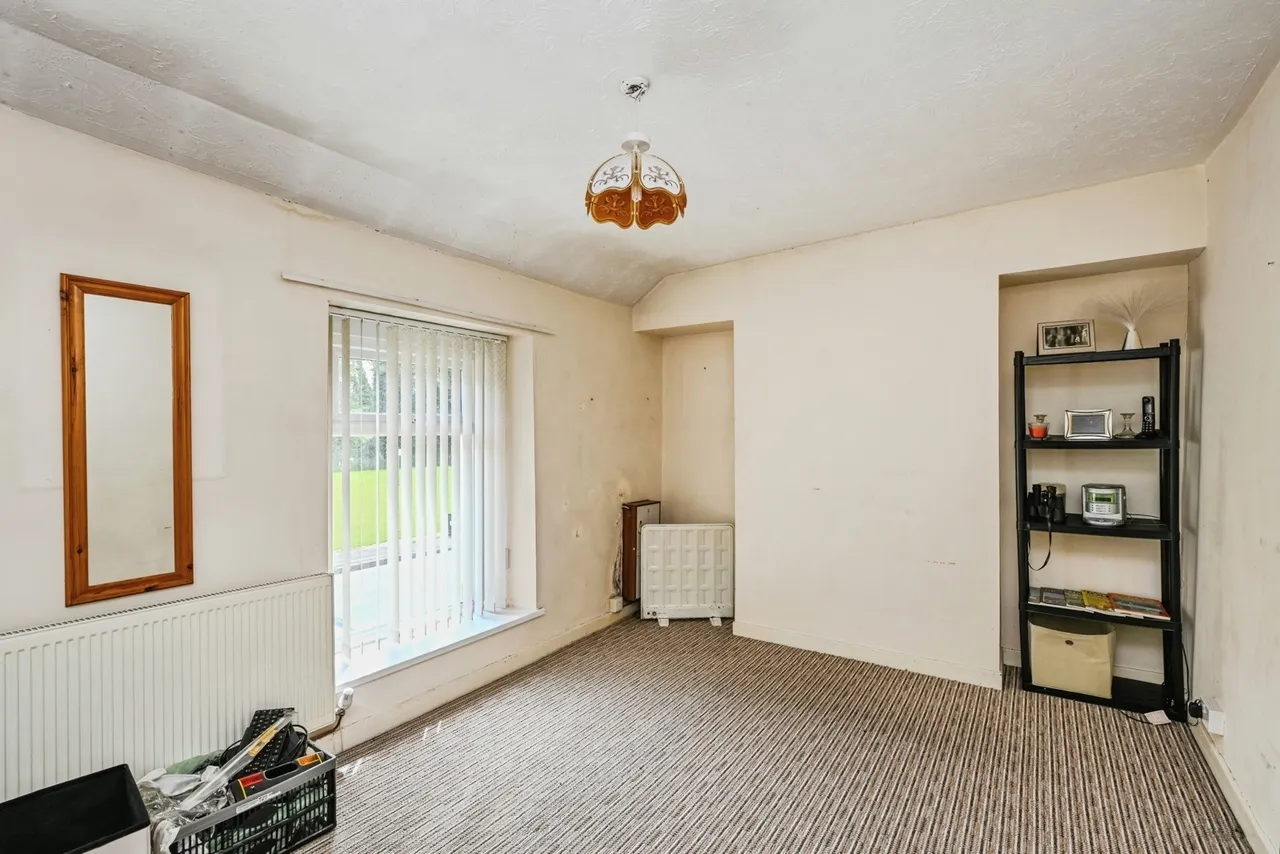 Clydach Road, Morriston, SA6, photo 14