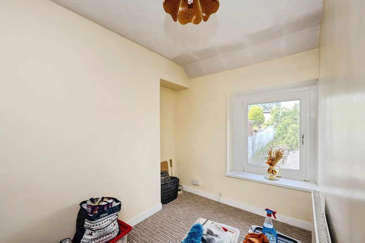 Clydach Road, Morriston, SA6, photo 16