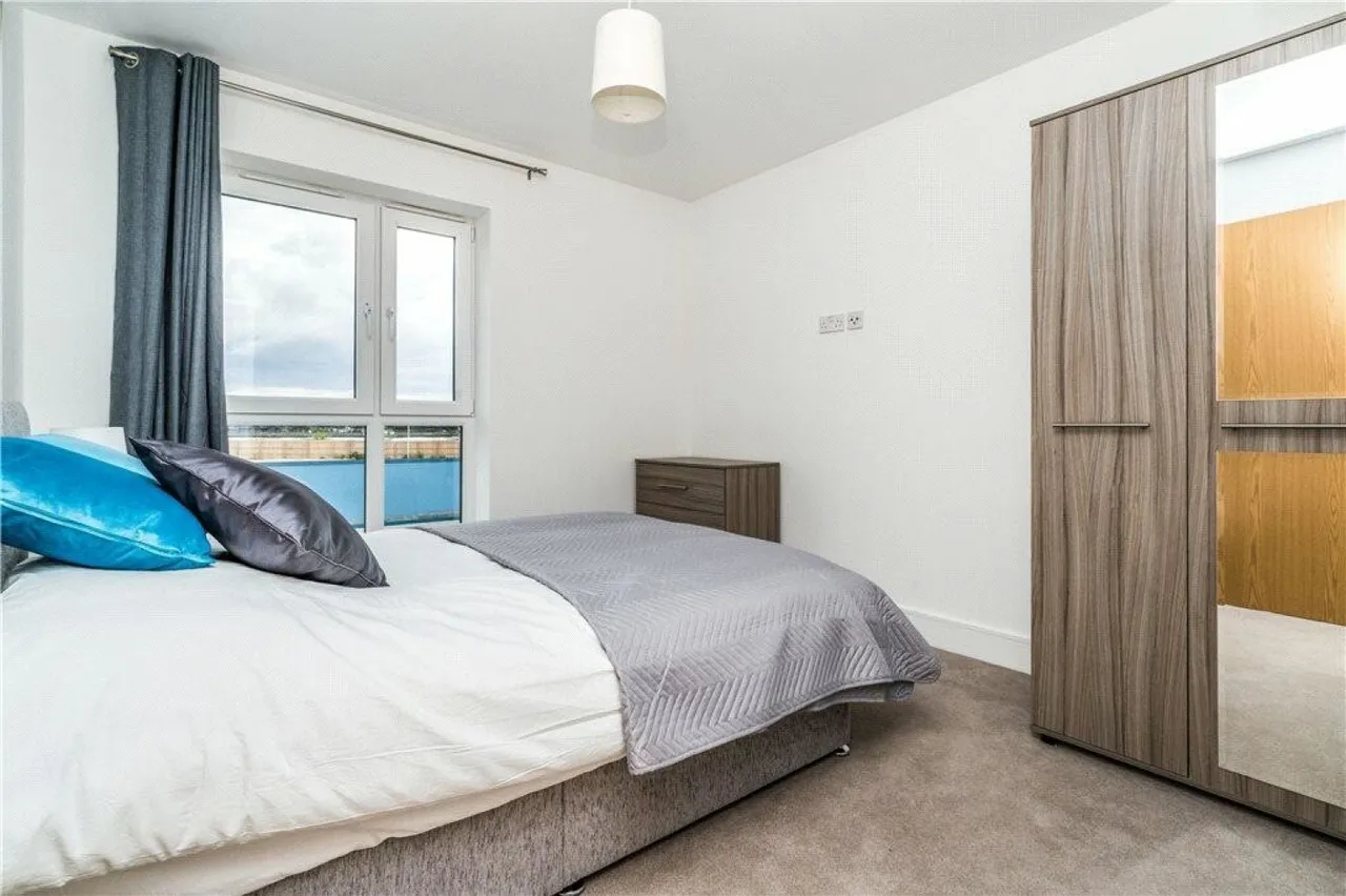 Meridian Way, Southampton, photo 9