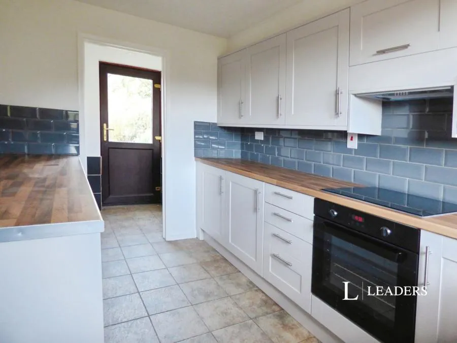 Long Furlong, Findon, BN14, photo 5