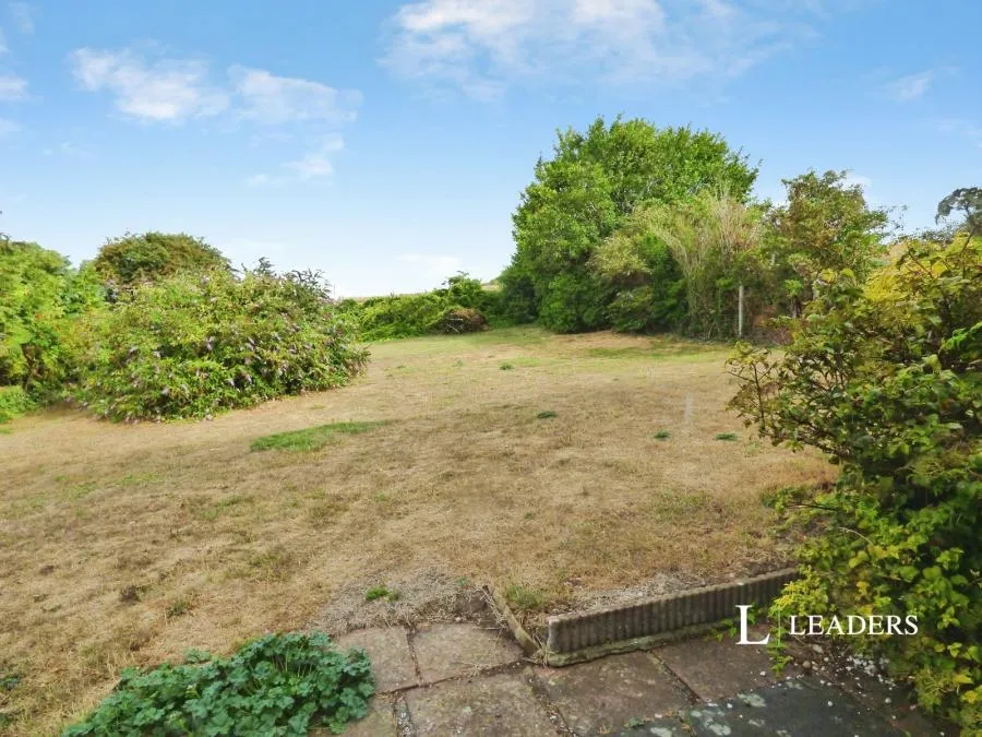 Long Furlong, Findon, BN14, photo 15