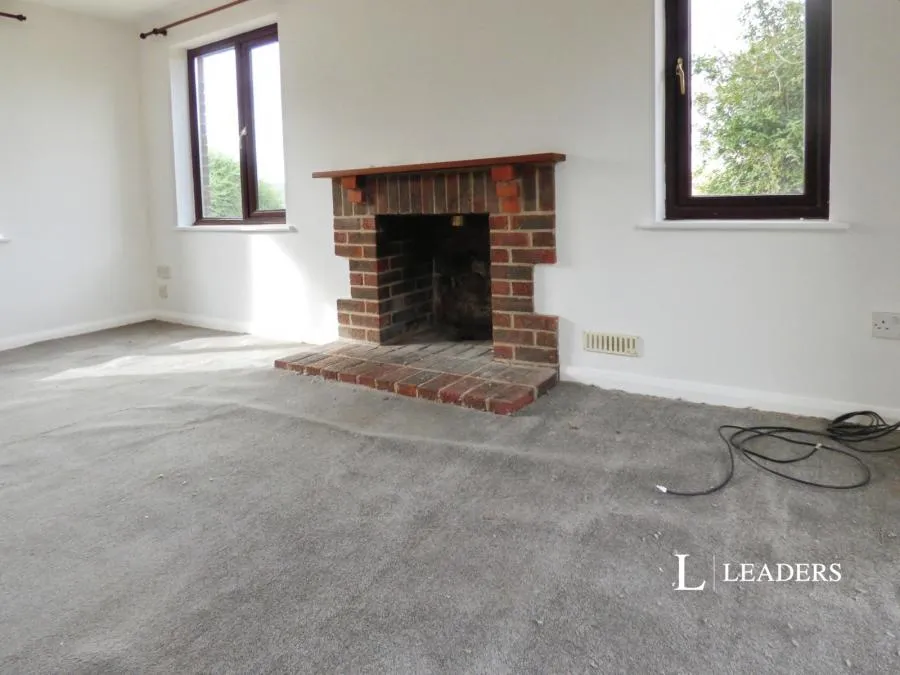 Long Furlong, Findon, BN14, photo 4