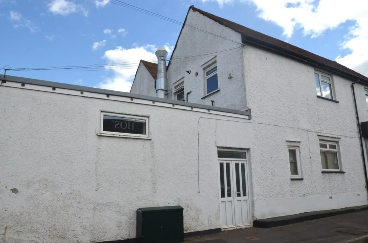 Laleham Road, Shepperton, photo 4