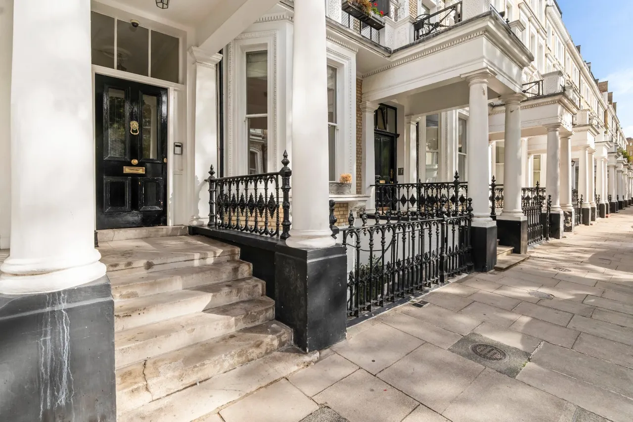 Lexham Gardens, London, W8, photo 9