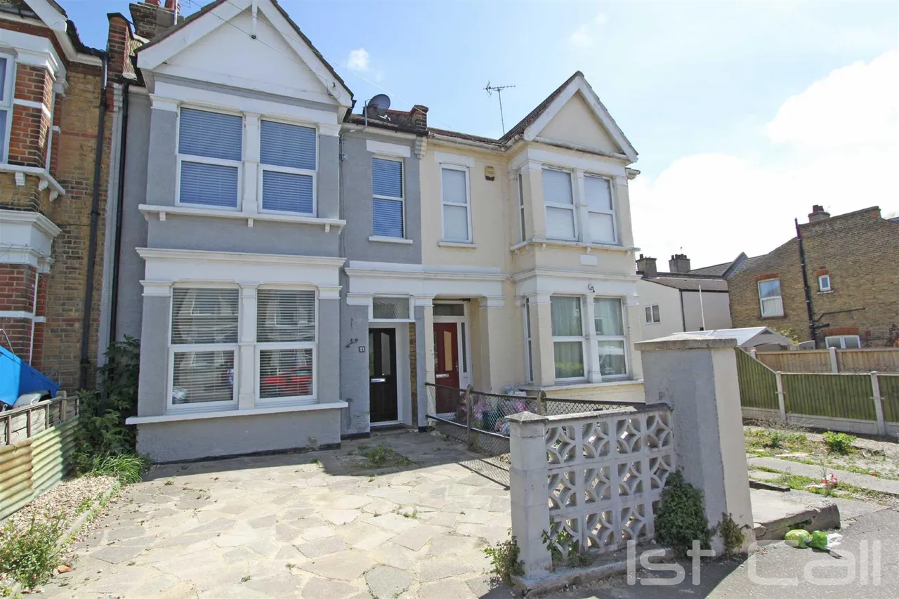 1 bed room to rent, Honiton Road, Southend On Sea