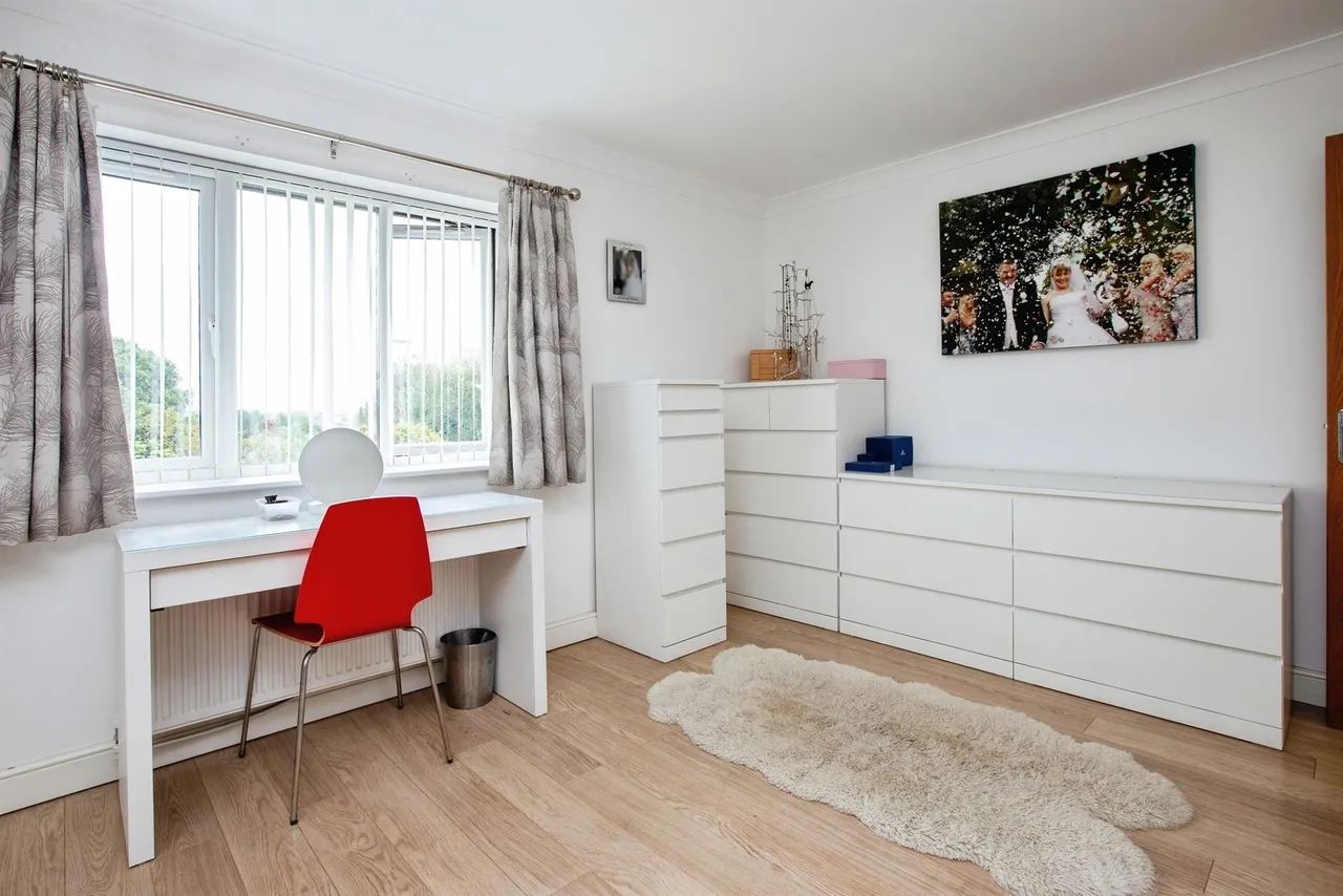 Mansfield Road, Alfreton, DE55, photo 16