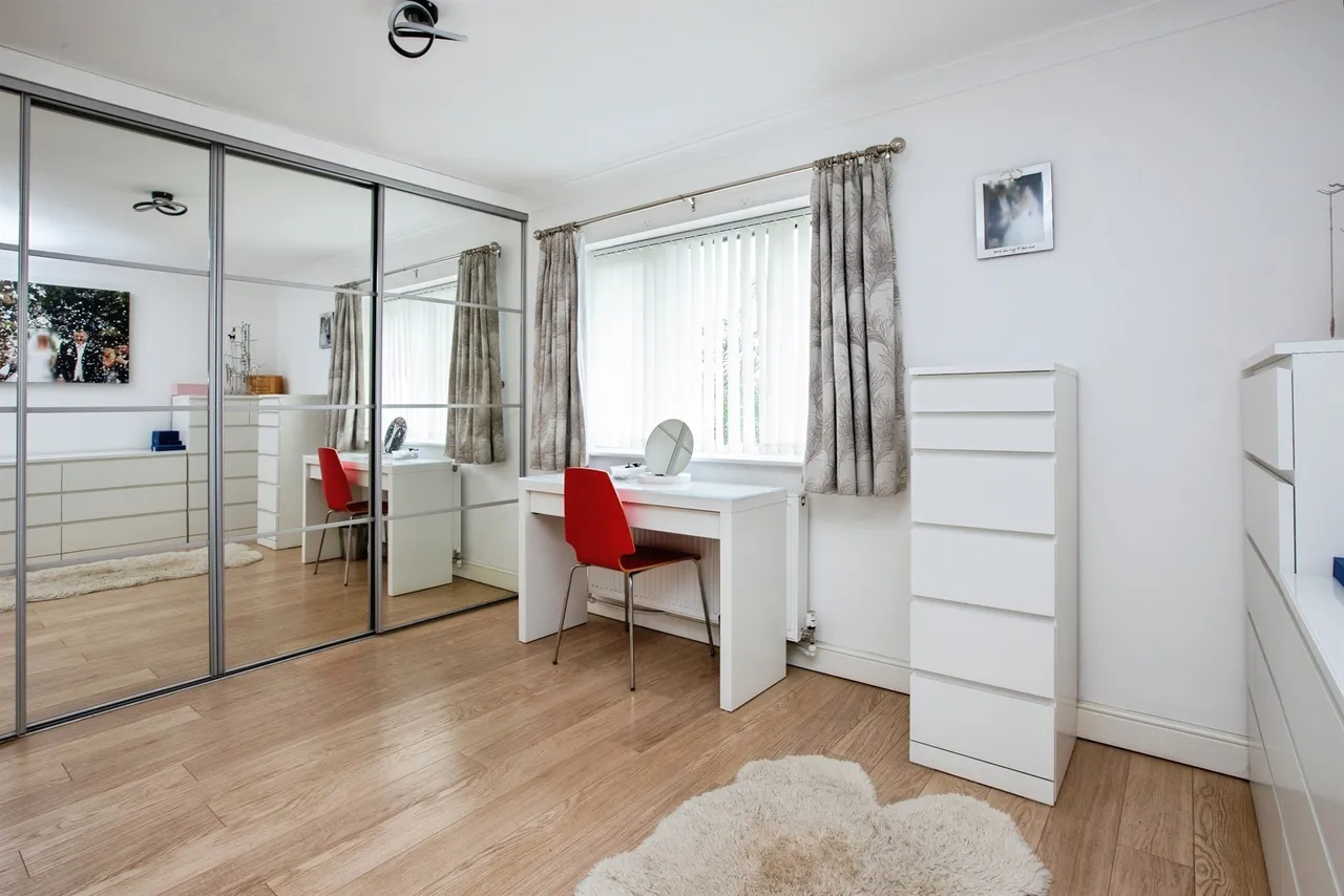 Mansfield Road, Alfreton, DE55, photo 17