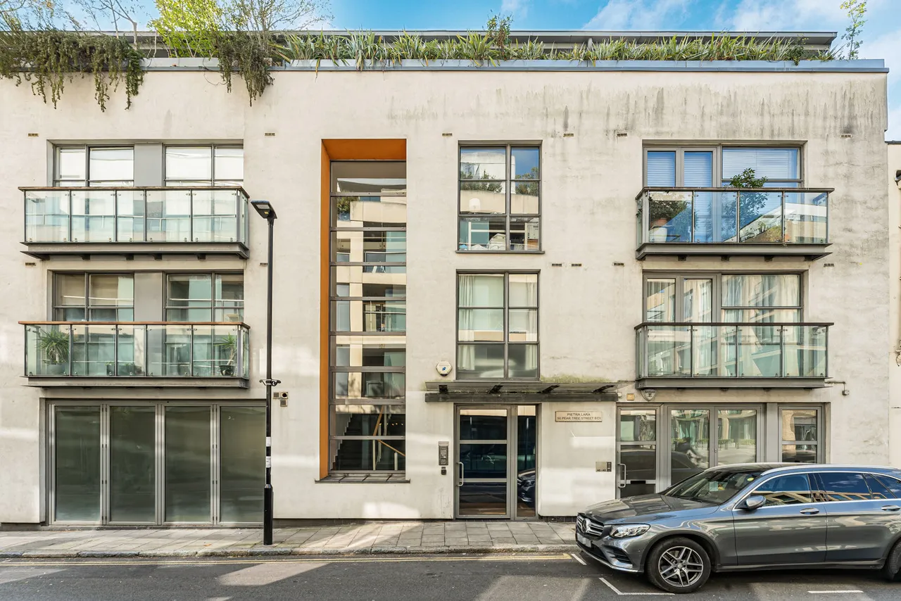 Pear Tree Street, London, EC1V, photo 6