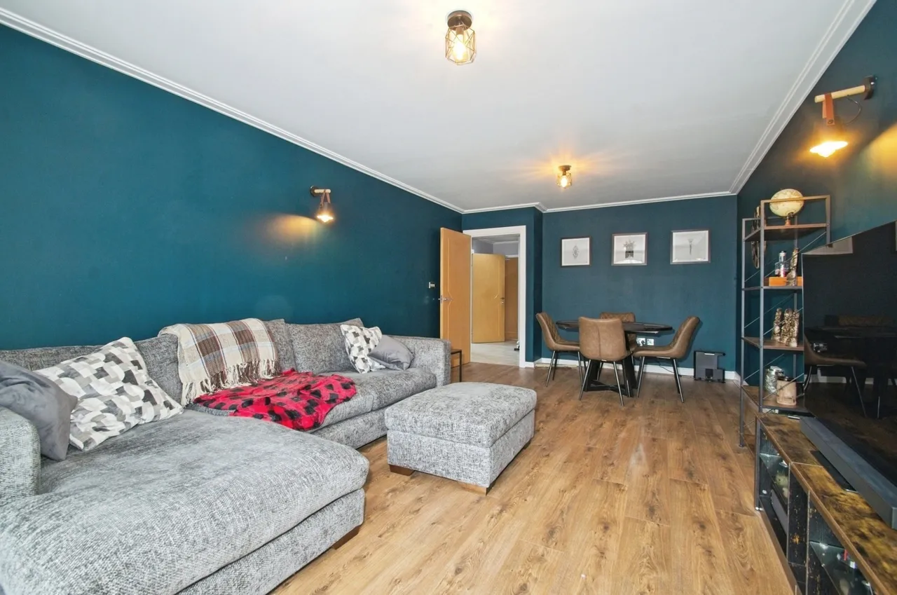 Taliesin Court, Chandlery Way, Cardiff, CF10, photo 9