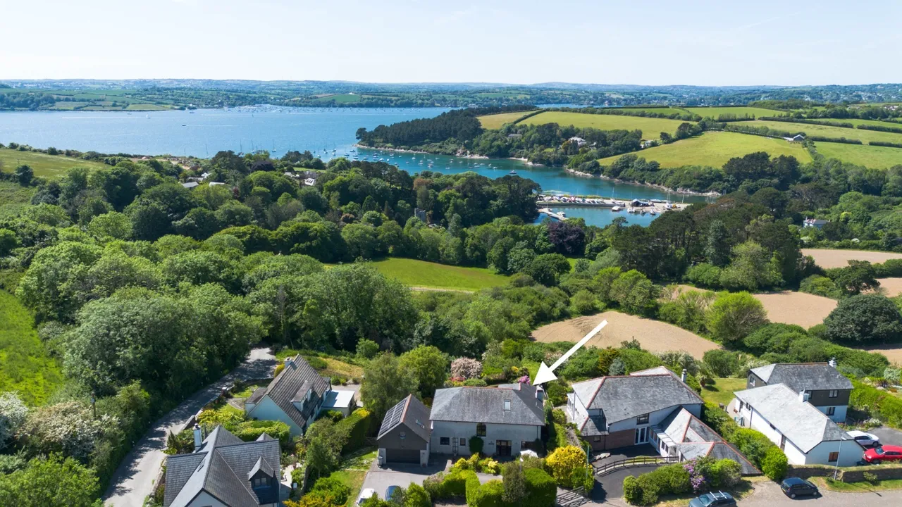 4 bed house for sale, St Just in Roseland, St Mawes, TR2