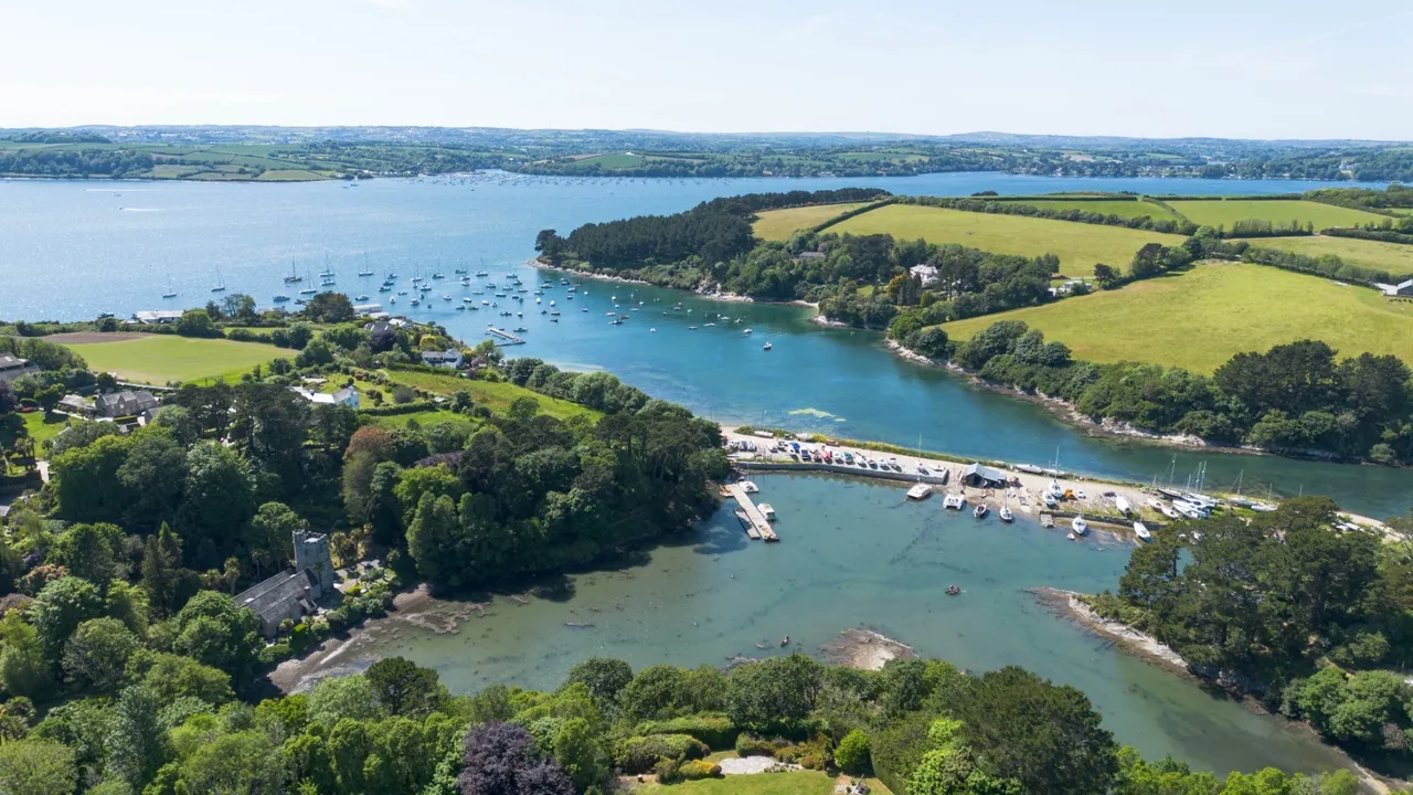 St Just in Roseland, St Mawes, TR2, photo 38