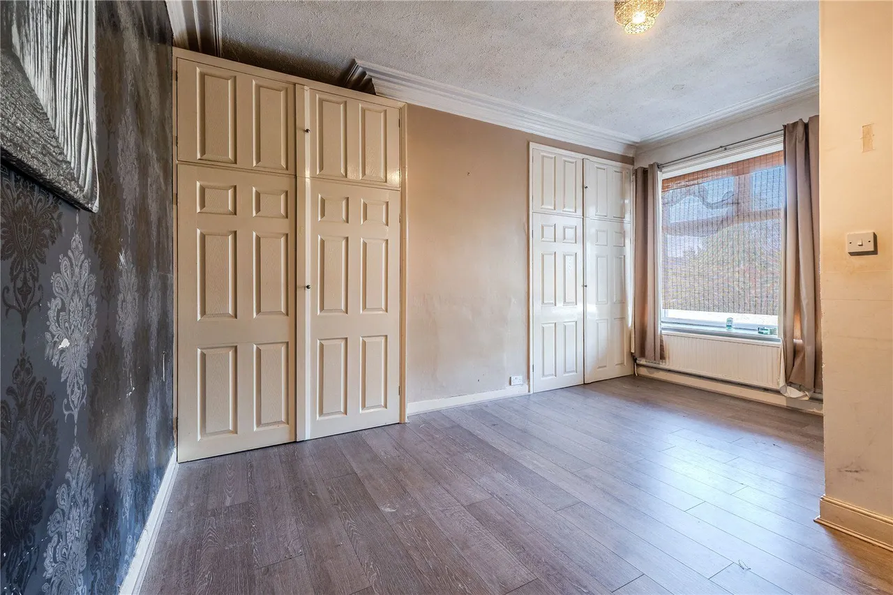 Dibb Lane, Yeadon, LS19, photo 13