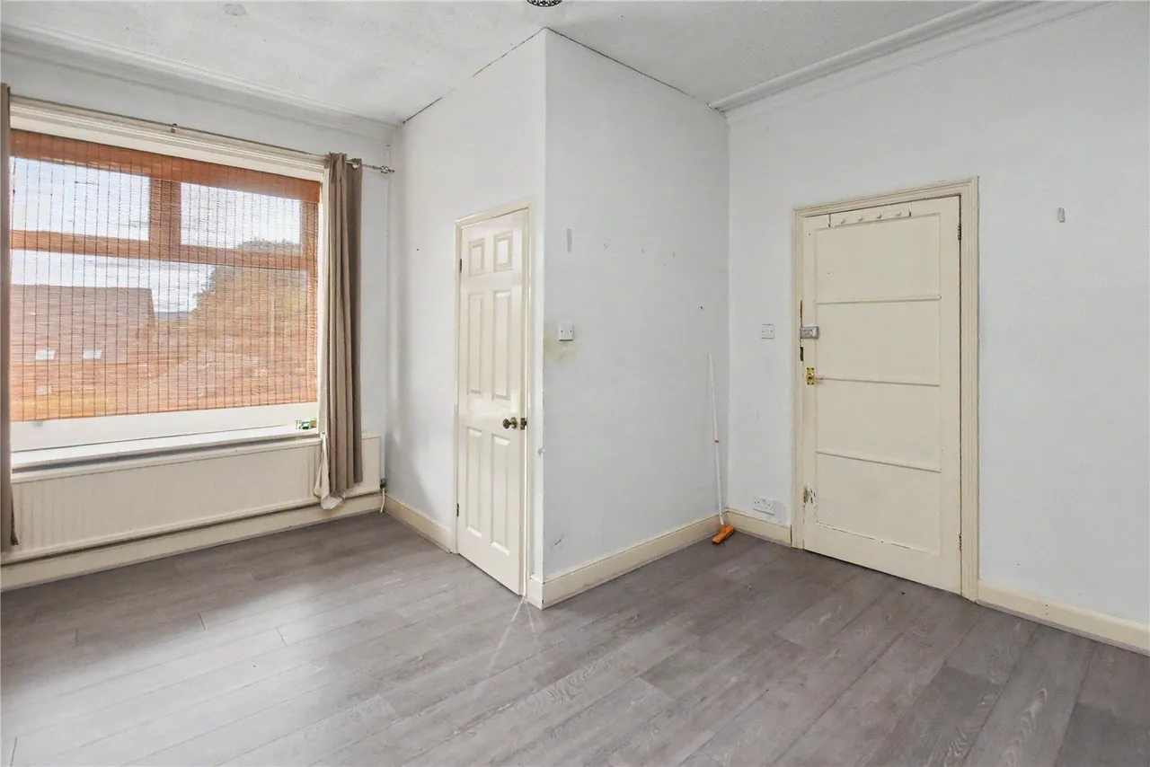 Dibb Lane, Yeadon, LS19, photo 14