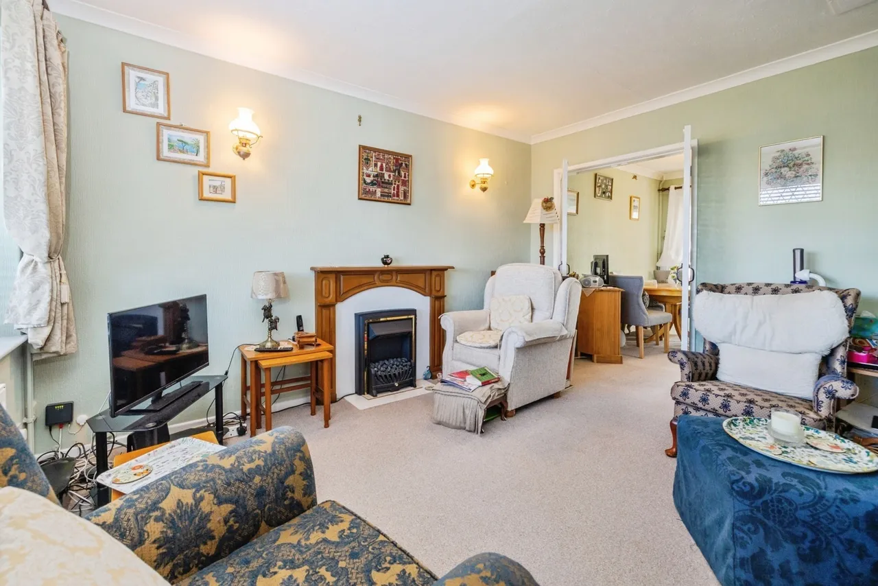 Manor Leas Close, Lincoln, Lincolnshire, LN6, photo 9