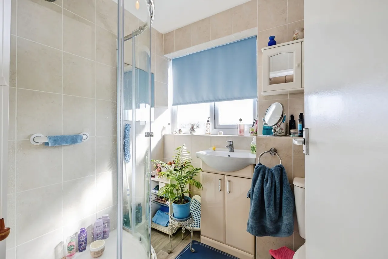Manor Leas Close, Lincoln, Lincolnshire, LN6, photo 10
