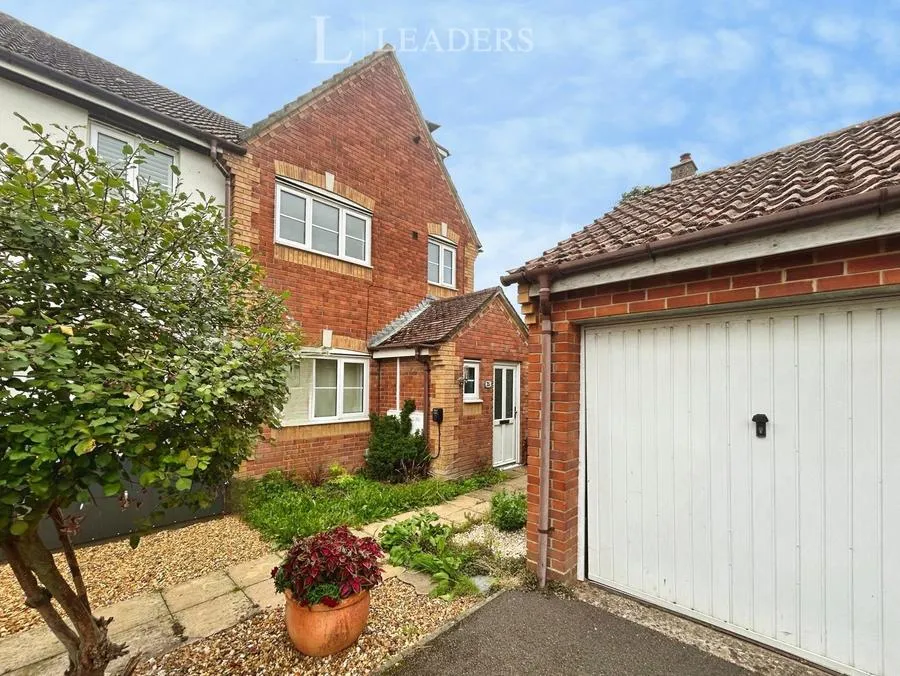 4 bed house for sale, Kingfisher Drive, Emsworth, PO10