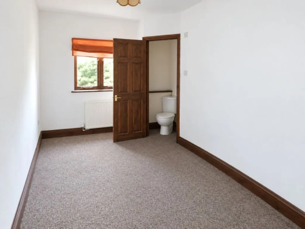 Beechfield, Newton Toney, SP4, photo 9