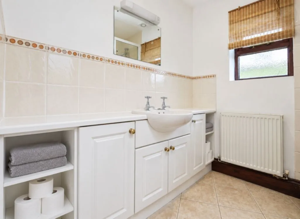 Beechfield, Newton Toney, SP4, photo 4