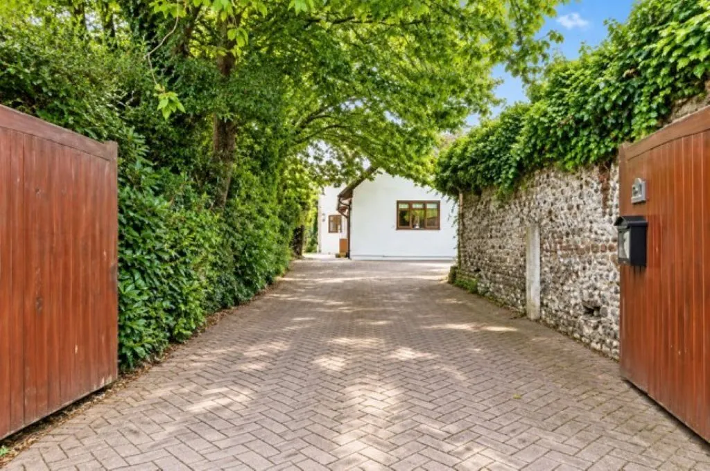 Beechfield, Newton Toney, SP4, photo 12