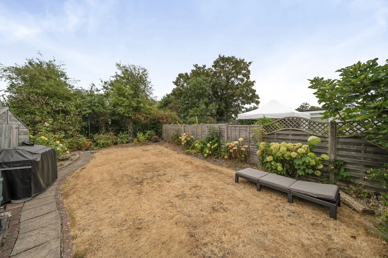 Hall Drive, Harefield, UB9, photo 12
